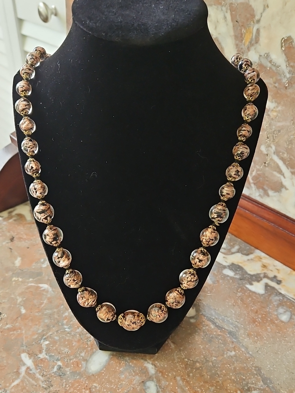 Vintage 60's Murano Glass Necklace Gold Foil Italian Beads Graduated